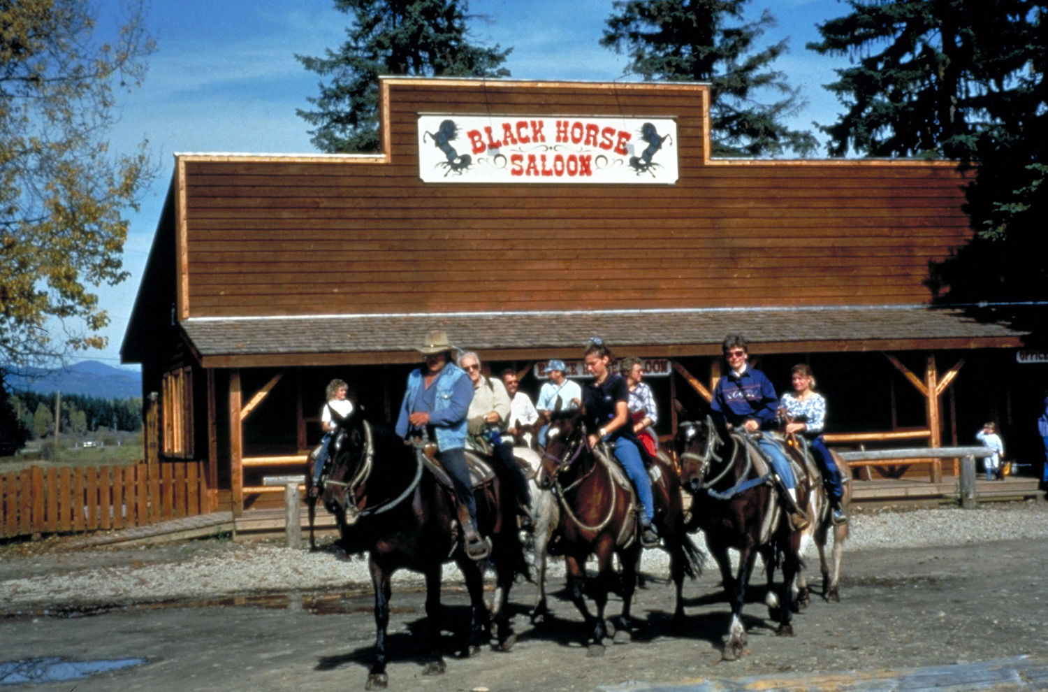 Hôtel Wells Gray Guest Ranch à Clearwater Extérieur photo